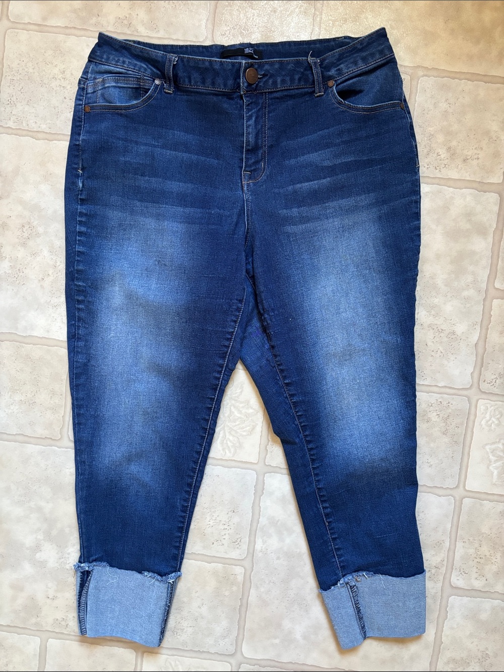 1822 Denim Dark Wash Cuffed Cropped Skinny Capri Jeans Womens 16W